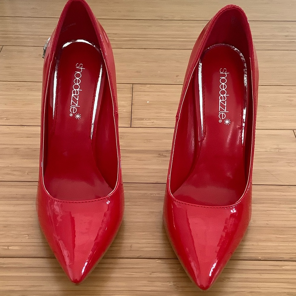 BRAND NEW!! Shoe Dazzle Vibrant Red Heels🔥 - Picture 2 of 7